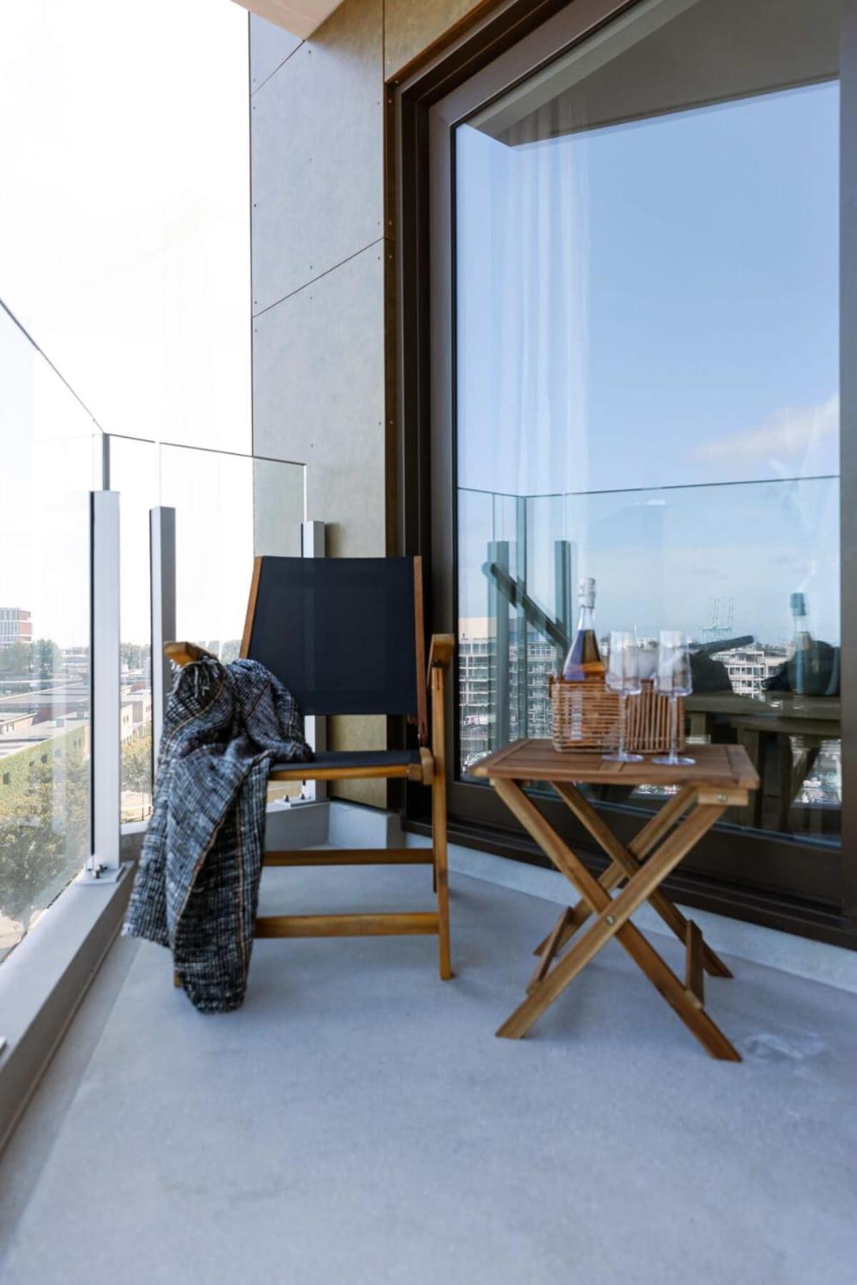 Huswell - Lovely New Apartment At The Harbor + Parking Bruges Esterno foto